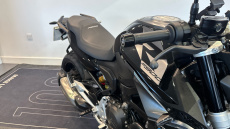 BMW F900 R